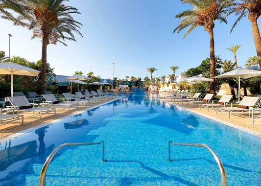 4 Nights - Cancelada - from 749€ per person